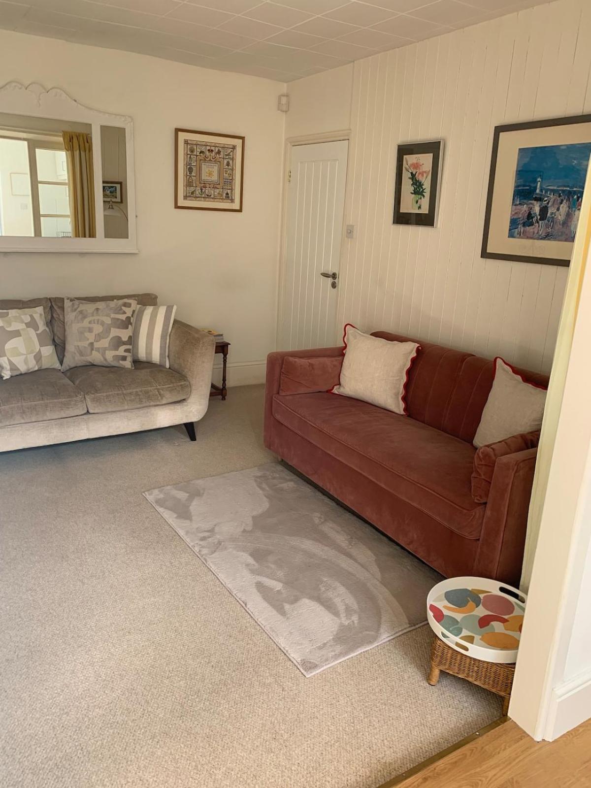 Spacious Comfortable Flat With Free Parking In East Finchley, Muswell Hill & Close To Alexandra Palace London Bagian luar foto